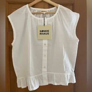 Sonderhaus white button tank size large